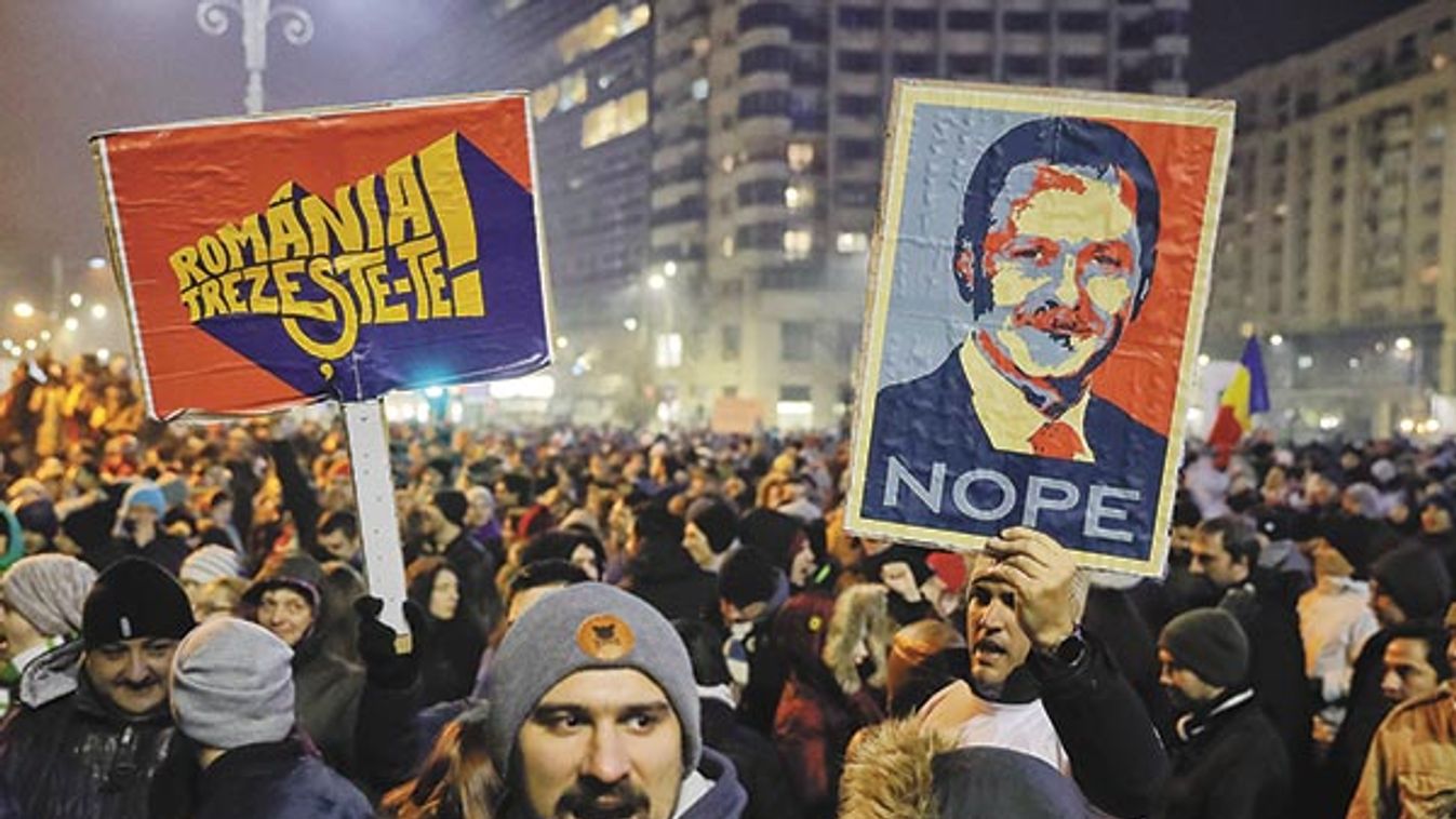 Romániára figyel a világ - Meghátrál a kormány a tömegtüntetések előtt