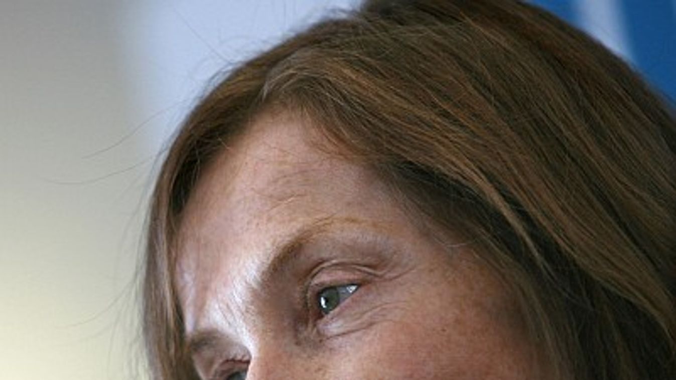 Isabelle Huppert: Magyar vagyok!