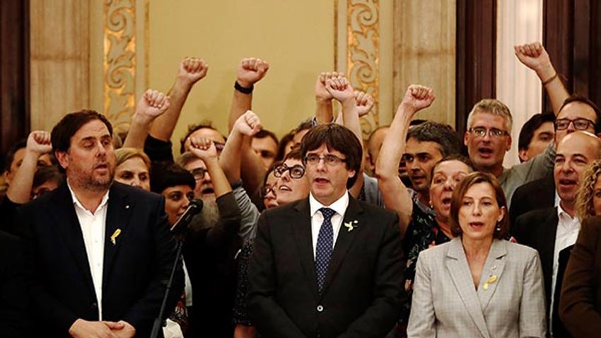 Catalonian Parliament declared independence from Spain