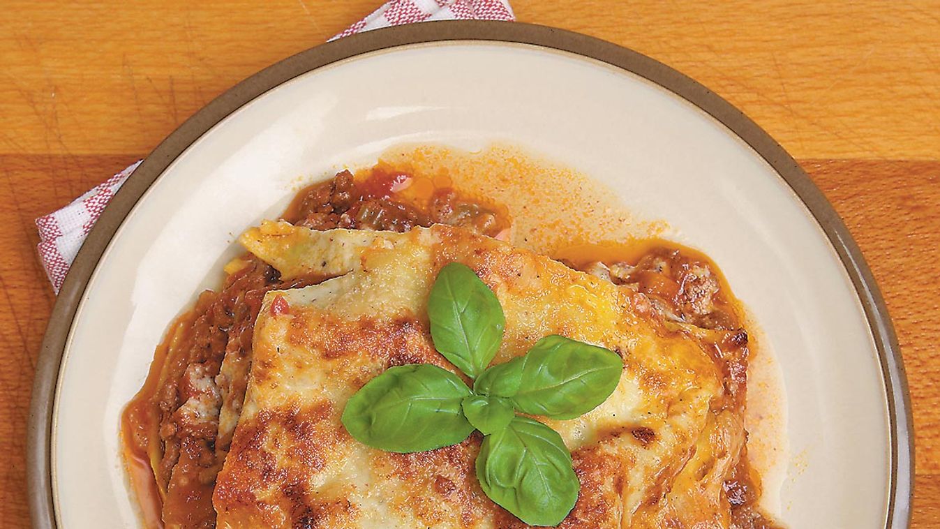 Homemade,Beef,Lasagna,Made,To,A,Traditional,Emilia,Romagna,Recipe.