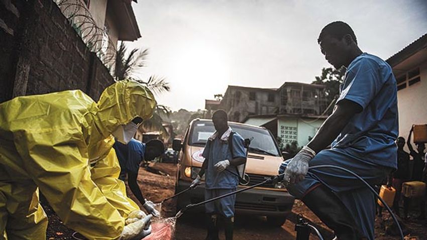 Bringing dignity to Ebola burials in Sierra Leone