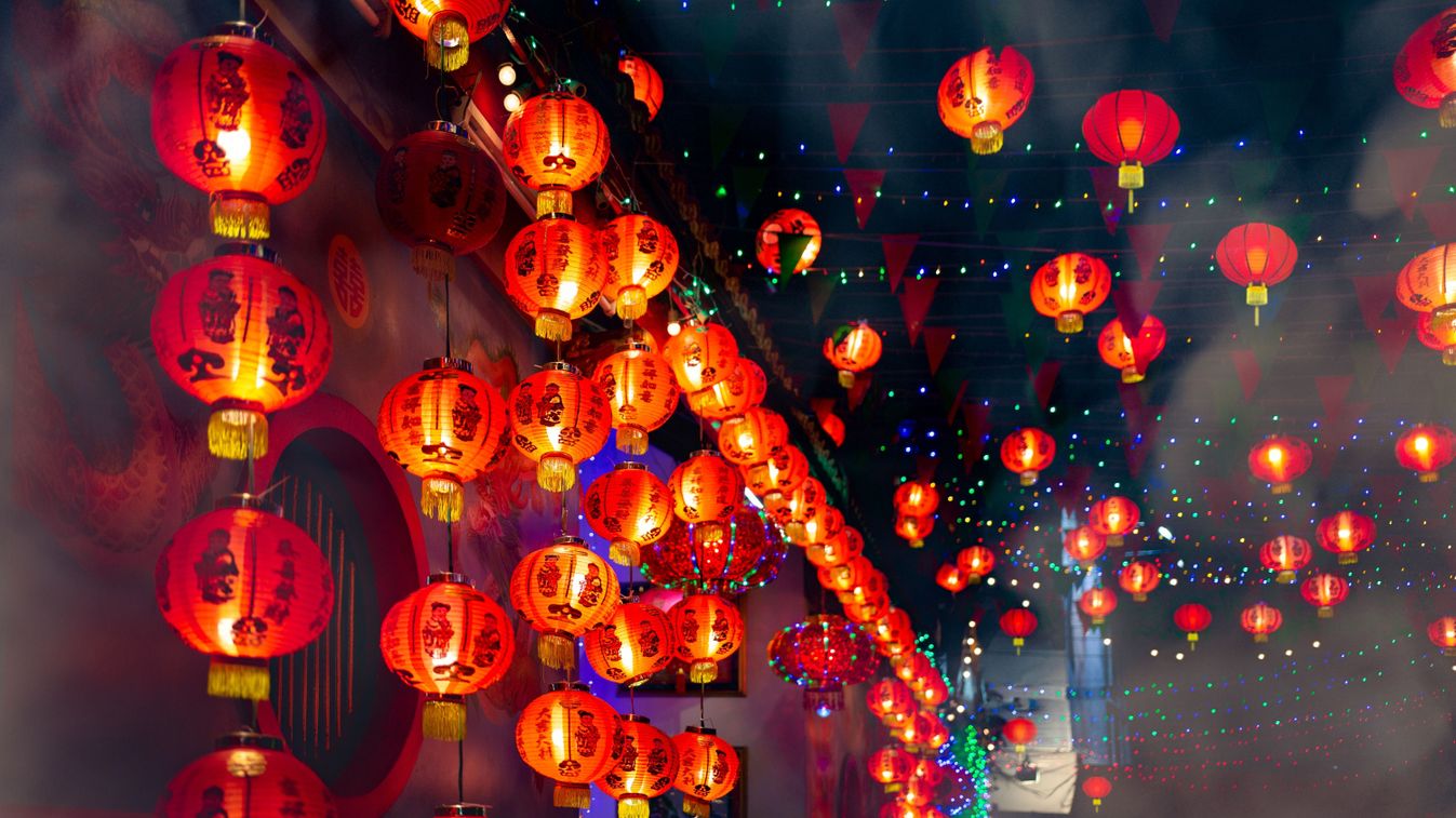 Chinese,New,Year,Lantern,In,Chinatown,Area.,Translate,Chinese,Alphabet