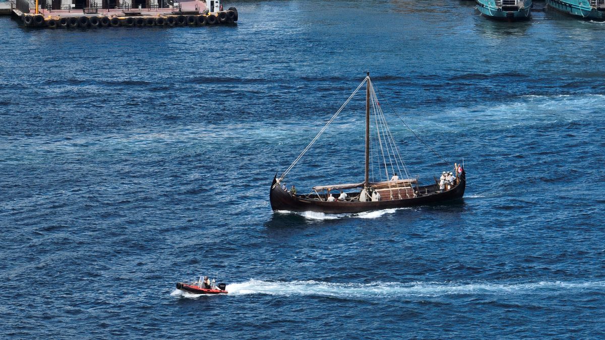 ''Saga Farmann' a replica of the Viking ship in Istanbul