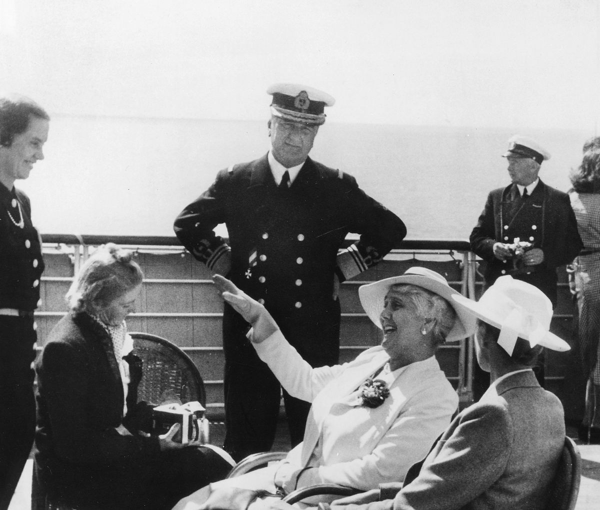 Foreign relations Germany/ Hungary: Miklos (Nicolas) Horthy de Nagybanya and wife Magdolna in Germany, on a trip to Helgoland aboard the ship Patria of the Hamburg America line HAPAG - 23.08.1938 - Ph