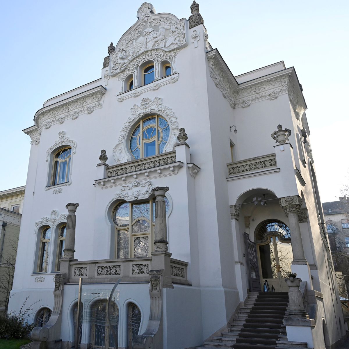 megújult ResoArt Villa