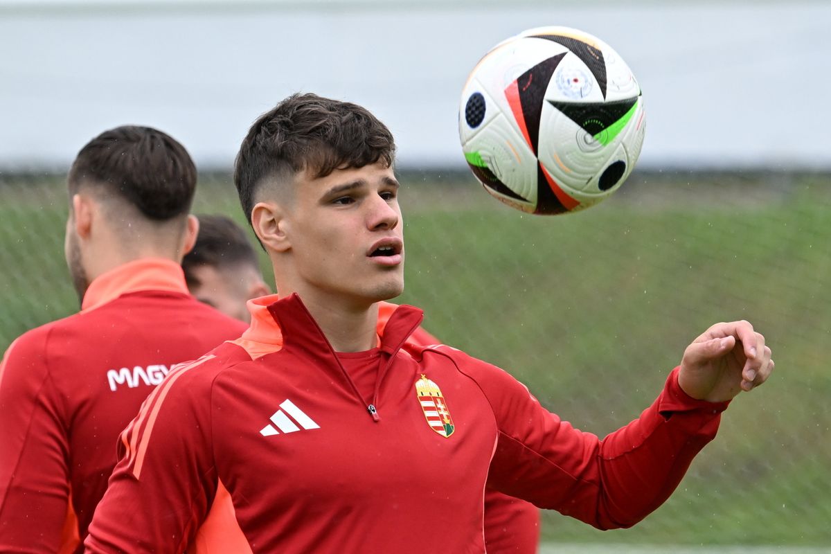 Kerkez Milos, Év fiatal játékosa, díj, jelölés