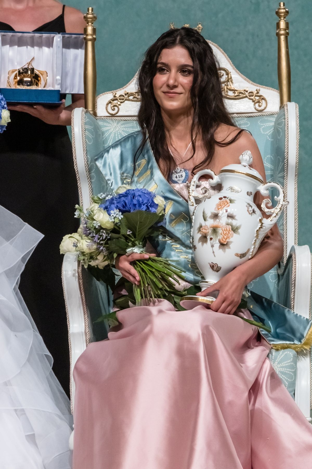 SZABÓ Laura