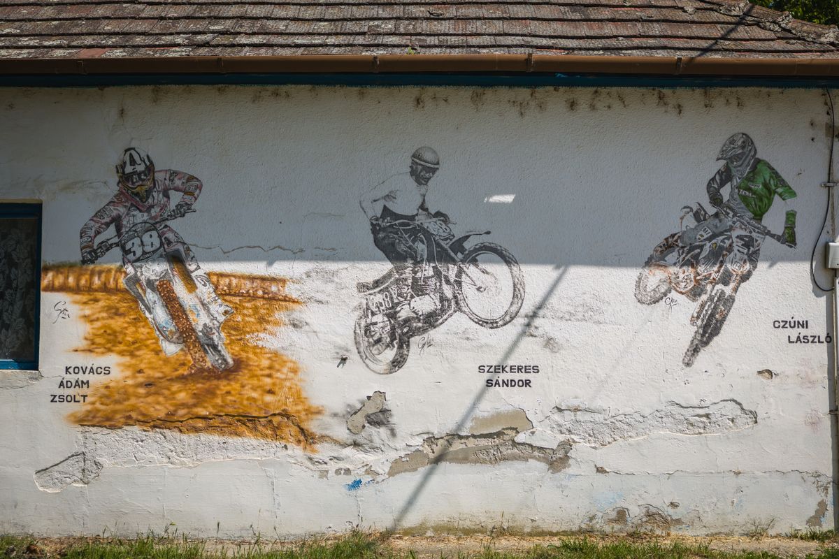 Motoros klub-01