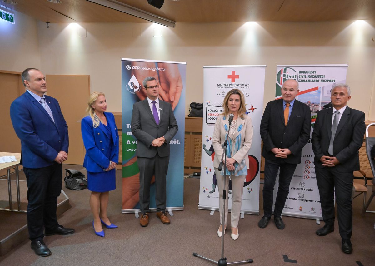 KARDOS István; BAYERNÉ MATUSOVITS Andrea; SZALAY-BOBROVNICZKY Vince; NAGY Sándor; ÁDER János; TAKÁCS Péter; HERCZEGH Anita