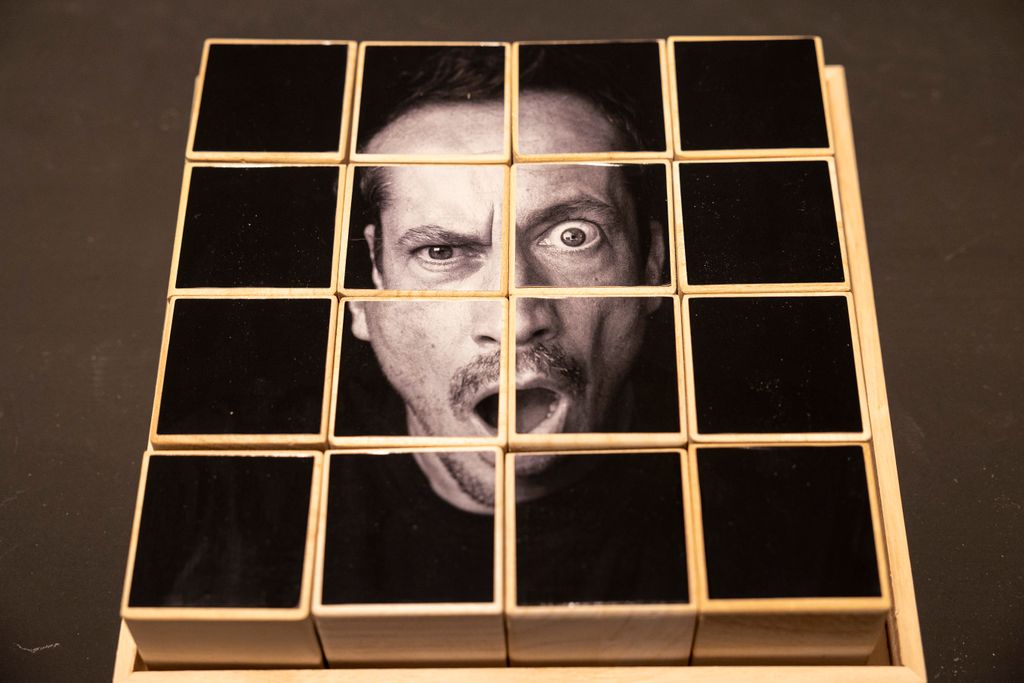 20251019 Budapest Tombor Zoltán Lost and found című kiállítása Capa központban fotó: Kállai Márton