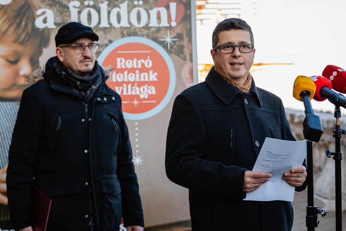 SÁNDOR Zsolt; TÖRÖK Róbert