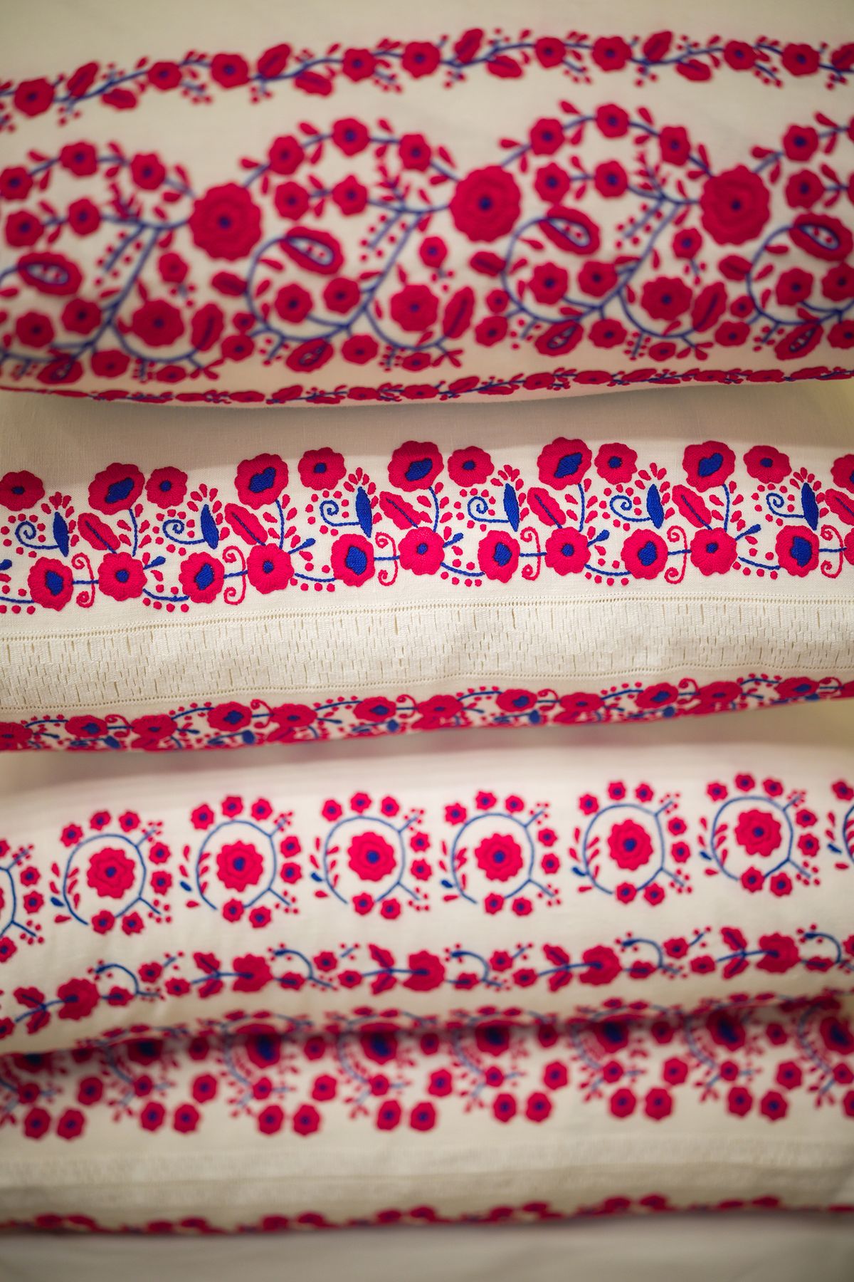 Fiser Józsefné hímző népi iparművész-11