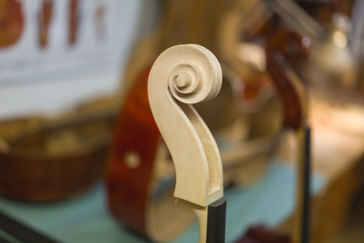 Orgován Attila hangszerkészítő-06