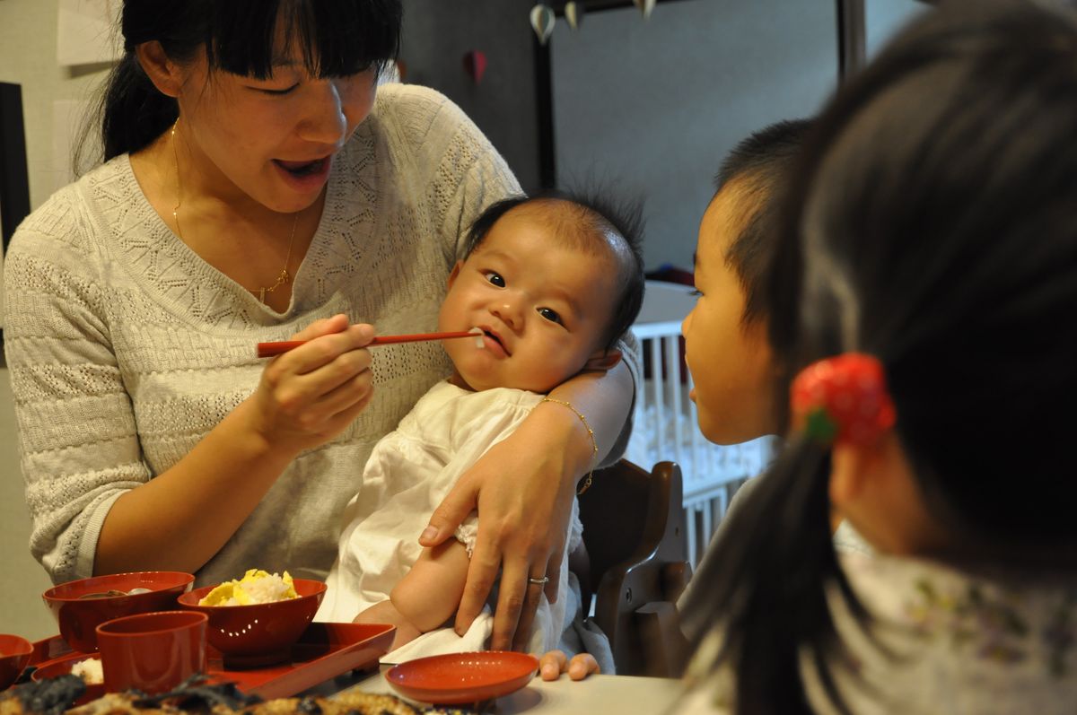 "okuizome",The,Ceremony,Of,100days,For,New,Born,Baby.