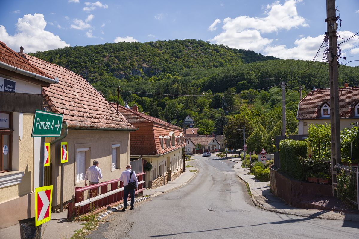 Csobánkai imaház-02